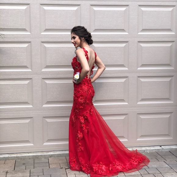 Prom dress!!! - Picture 6 of 7